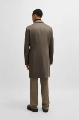 Abrigo slim fit en lana virgen y cashmere