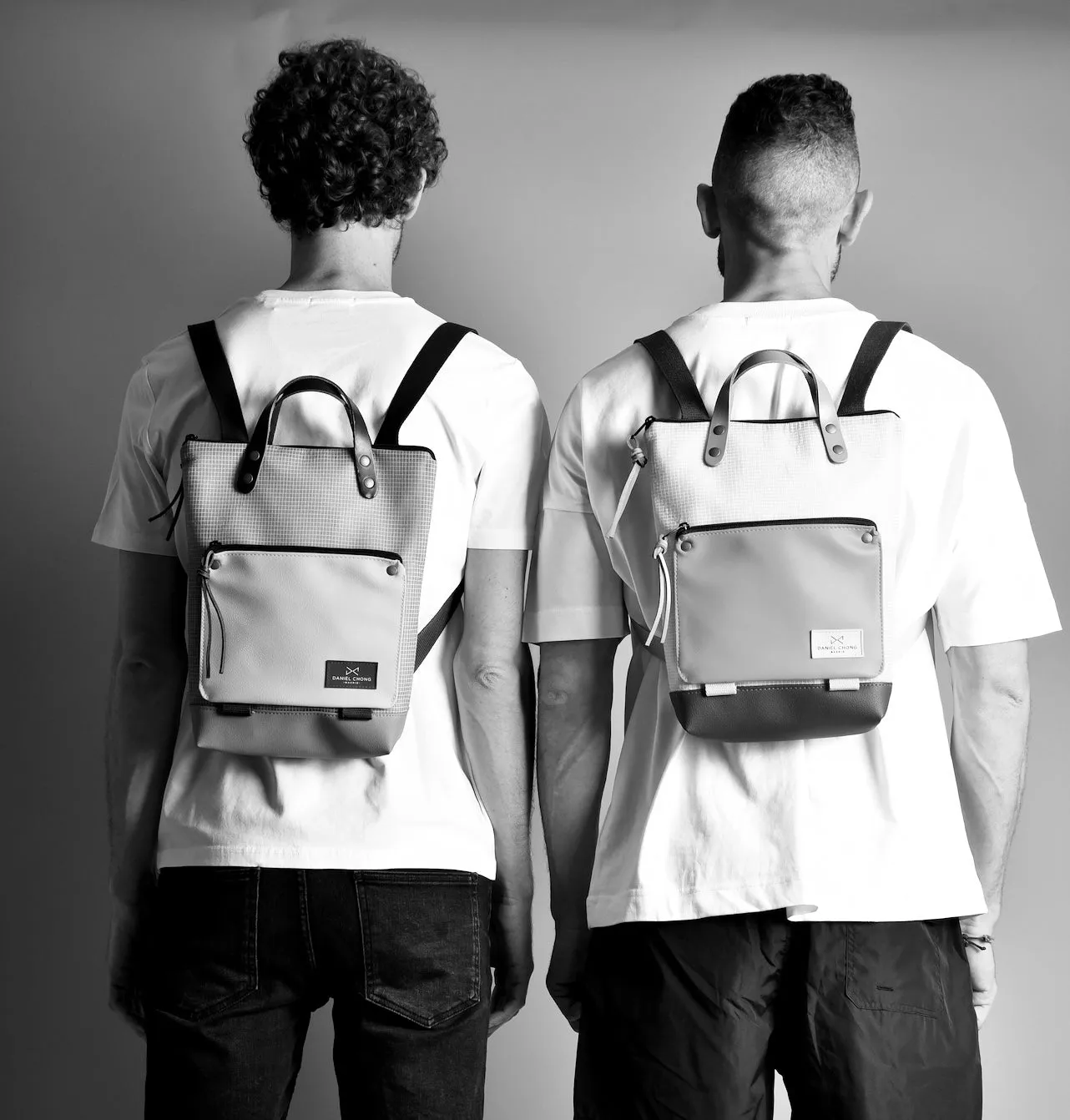 Mochila Book Holder Mini Impermeable Brunello DZ