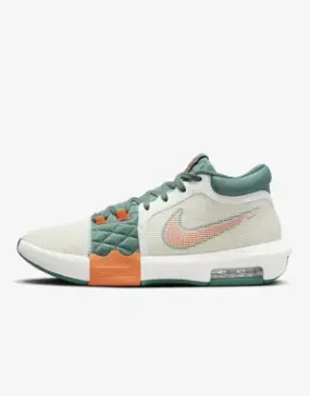 Nike LeBron Witness 8