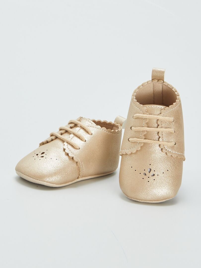 ZAPATOS TIPO DERBY CON BRILLOS  BEIGE